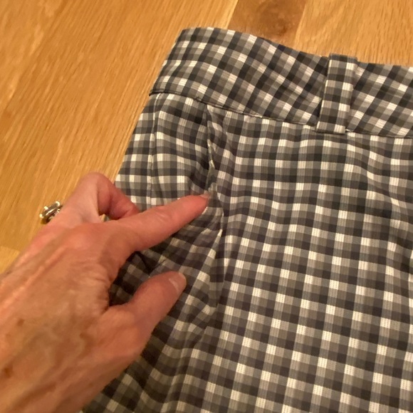 Nike Golf Dri-Fit Mens Shorts Small Check Pattern White Grey Tan. / Size Small - Picture 11 of 14